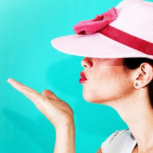 Meet your Posher, Elisa mariel